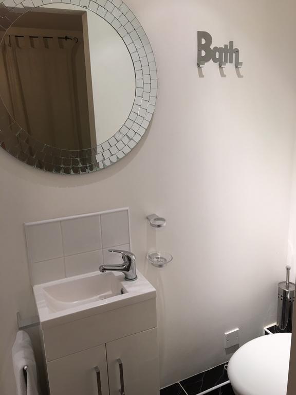 Sleepneat Bed and Breakfast Άσκοτ Δωμάτιο φωτογραφία